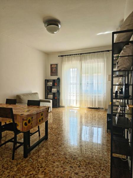Alloggio per uso turistico via Manfredo Camperio 11, Rome