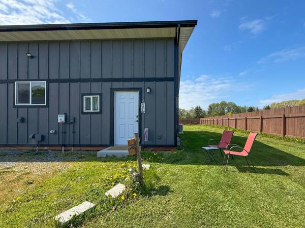 Cozy Pine Getaway - Sequim, WA
