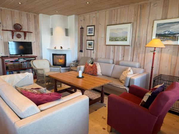 Nella foto è visibile l'oggetto Family-Friendly 2-Bedroom With Terrace And Sauna situato nella città di Beitostøl.