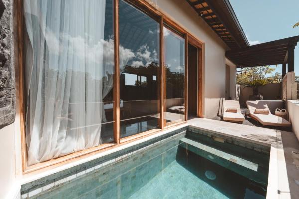 Salty Lotus Hotel - Uluwatu