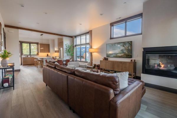 New Rowhome In Suncadia Social With Pool Access! - Roslyn, WA