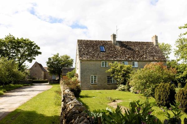 Auf dem Foto ist das Objekt Stable Cottage in der Stadt Lechlade zu sehen.