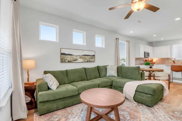 Spring Haus Near Downtown - New Braunfels, TX