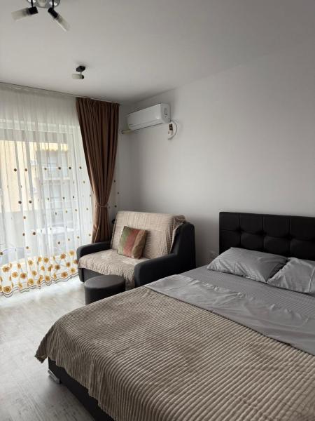 Studio Saturn Sunrise 3 - Mangalia