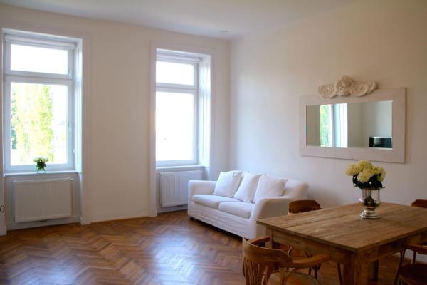 80m2 Next To Hundertwasserhaus - Wenen