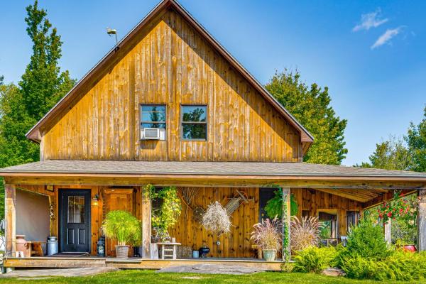 Secluded 2-cabin Property In Greensboro W/ Views - Vermont