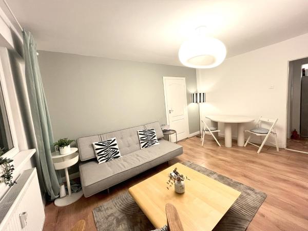 A la foto es mostra l'objecte Lola’s apartament close to city center situat a la ciutat de Bucarest.