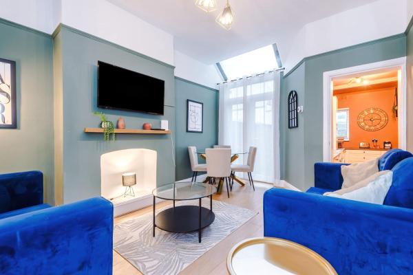 Spacious House With Free Parking Near Mediacityuk, Trafford Centre, Manchester City Centre - Manchester