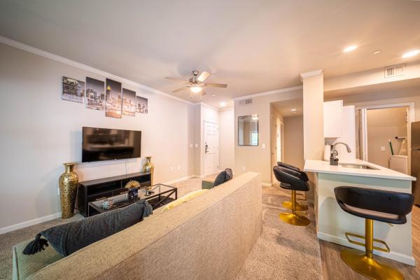 Tranquil Buckhead Hideaway - Marietta, GA