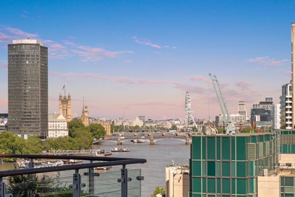 Vauxhall | River Thames | Spacious 2 Bed - Bloomsbury