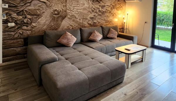 På billedet ses objektet Apartament in complex rezidential cu parcare in curte beliggende i byen Timişoara.