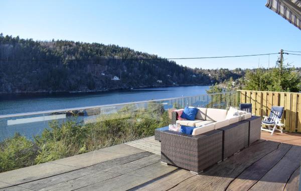 Stunning Home In Drøbak With House Sea View - Drøbak