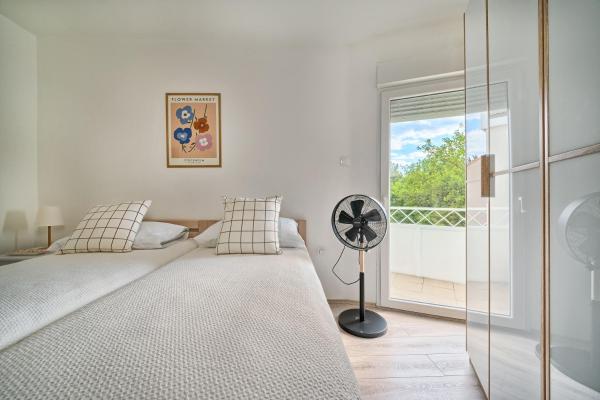 Billede 6: A 2 spacious apt w big balcony 4 min walk to beach