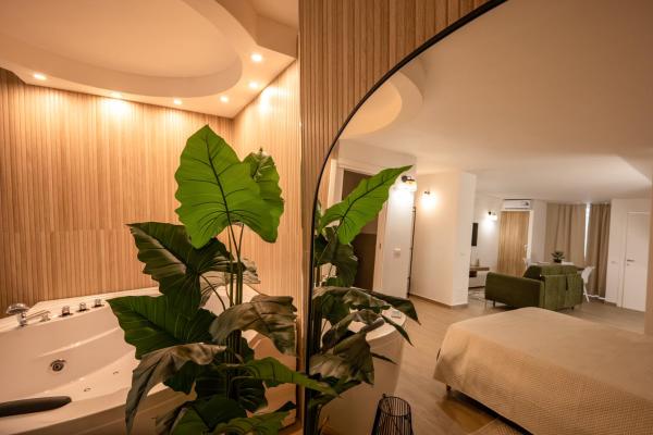 Loto Bloom Suites & Rooms - Palermo, Italy