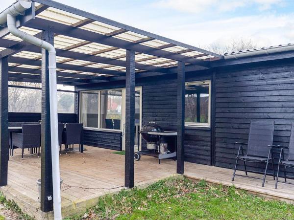 6 Person Holiday Home In Hals-by Traum - Hou