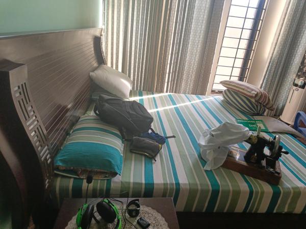 430 Central Guest House - Islamabad