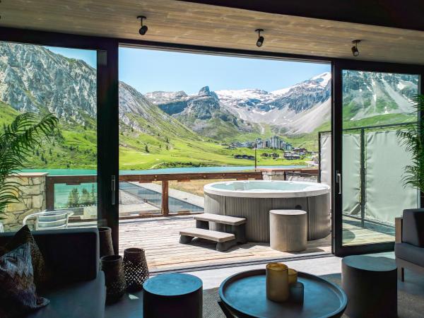 På billedet ses objektet Langley Hôtel Tignes 2100 beliggende i byen Tignes.