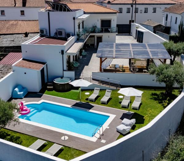 Nella foto è visibile l'oggetto Alojamento Jasmine situato nella città di Aguieira.