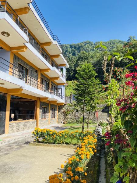 Hotel Royal Orbit Resort Pokhara, Покхара
