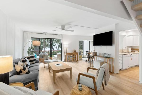 2135 Beachwood - Amelia Island, FL