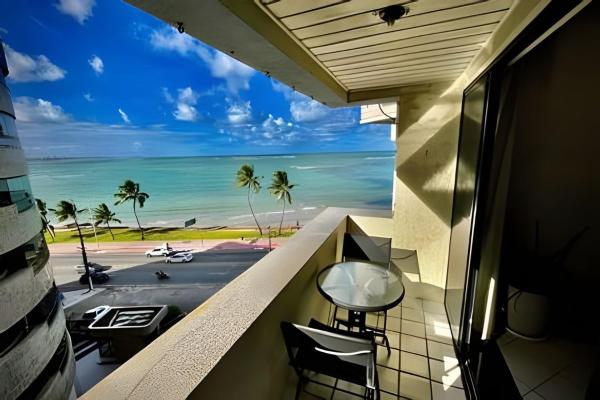 Nella foto è visibile l'oggetto BEIRA MAR com vista incrível e conforto exclusivo situato nella città di Maceió.