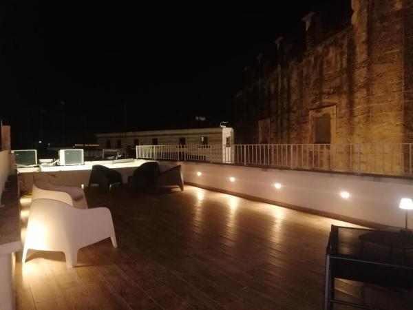 A la foto es mostra l'objecte B&B IL GROTTINO situat a la ciutat de Modugno.
