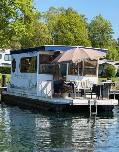 Hausboot Auf Dem Unterbacher See - Düsseldorf