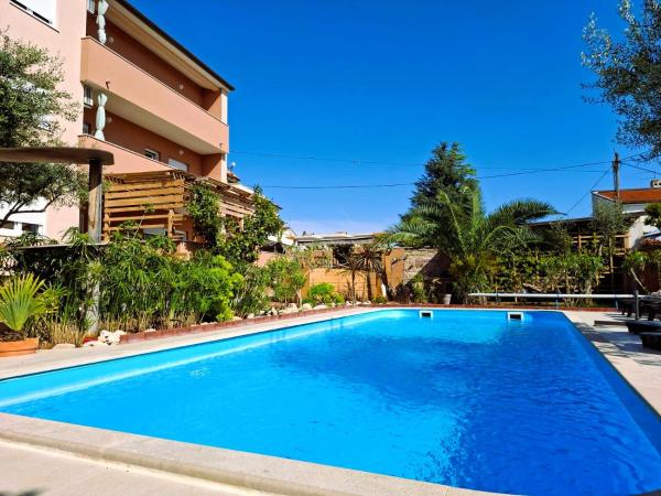 Paradise For Children, Family Apartment Oros Medulin, With A Pool, Gl - Medulin