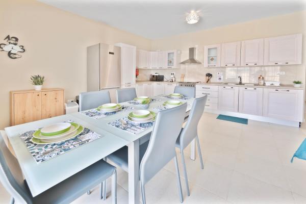 Mm9 - Modern And Bright 2 Bedroom Apartment - Malta