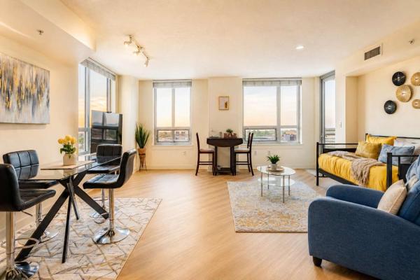 Silver Spring Dc Metro 2br Rooftop Gym Luxepad - Washington, D.C., DC