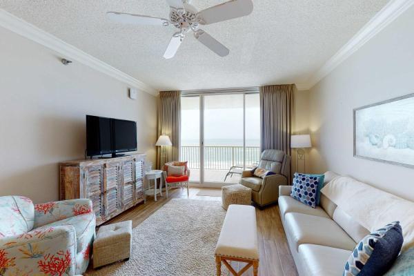 Waterfront Condo With Indoor & Outdoor Pools Hot Tubs & On-site Restaurants - Alabama