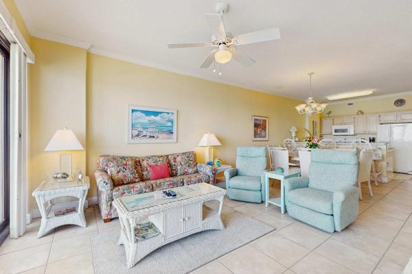 5th-floor Beachfront Condo With Balcony Wet Bar Pool Hot Tub Sauna & Gym - Orange Beach, AL