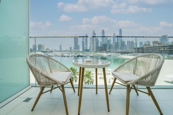 A la foto es mostra l'objecte Modern 1 Bed Beachfront Emaar Beachfront Living situat a la ciutat de Dubai.