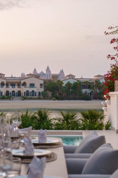 Villa Montage By Lec - Dubai