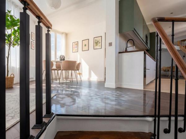 Spacious Designer Duplex 9 Guests Fully Renovated - Châtillon