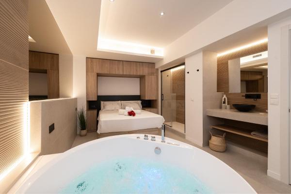 Málaga Urban Oasis Apartment Jacuzzi - By N&n Luxe Properties - Málaga