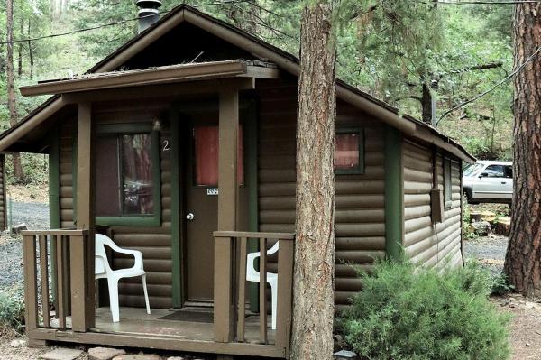 Pet Friendly Studio Cabin With Fireplace Near Tonto National Forest, Central Arizona - Christopher Creek, AZ