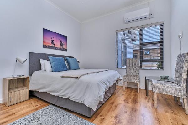 3 Kiaat Suites - Stilfontein