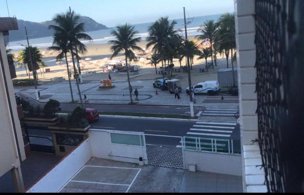 Pé Na Areia - Frente Ao Mar - São Paulo