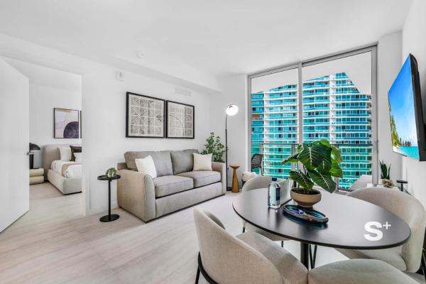 Luxury Brickell Condo - Sea View & Free Parking - Miami