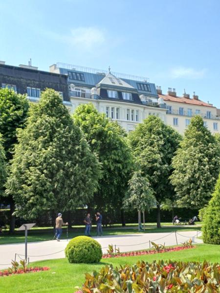Belvedere Parkside - Vienna Central Station
