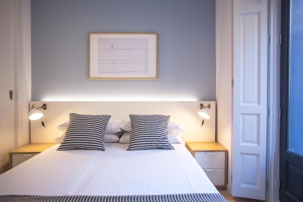 Na foto é possível ver o objeto Gran Central Suites localizado na cidade de Madrid.