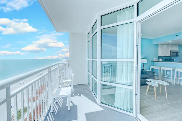Oceanfront Suite Wd Rooftop Pools Hot Tubs - Myrtle Beach, SC