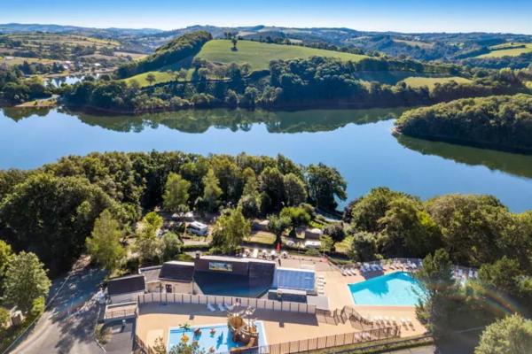 Camping Les Terrasses Du Lac - Rodez