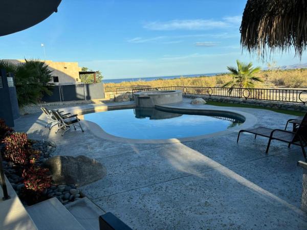 Sunny Poolside Escape Near The Beach - Los Barriles