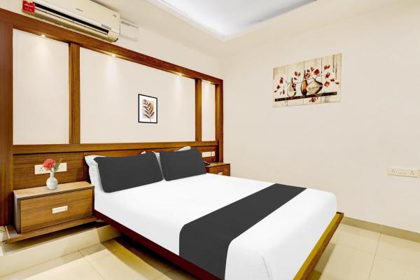 På billedet ses objektet Hotel O Kazhakoottam Near AL SAJ Convention Centre beliggende i byen Murukkumpuzha.