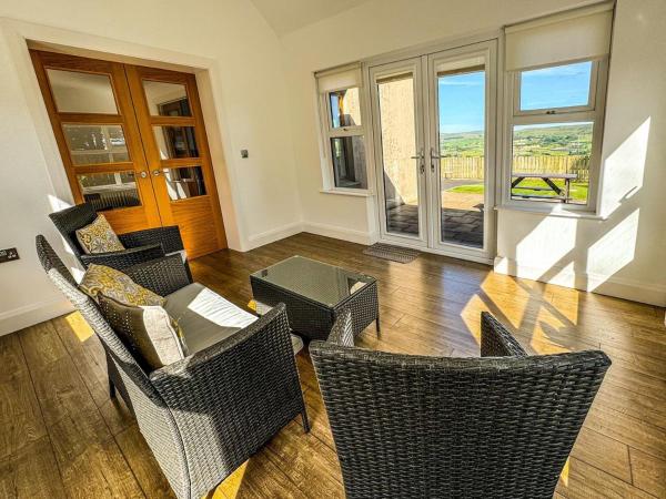 Foto 7: 4 Bed in Glenarm oc-ii15925