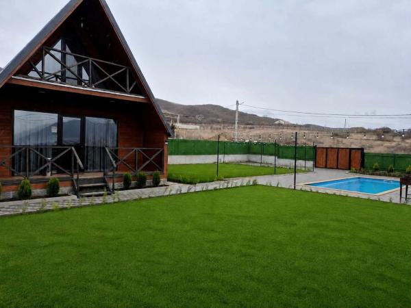 Mira Chalet Saguramo - Georgia