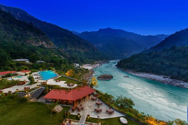 På billedet ses objektet Aloha On The Ganges by Leisure Hotels beliggende i byen Rishikesh.