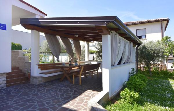 Apartment With Garden And Bbq Area - Umag
